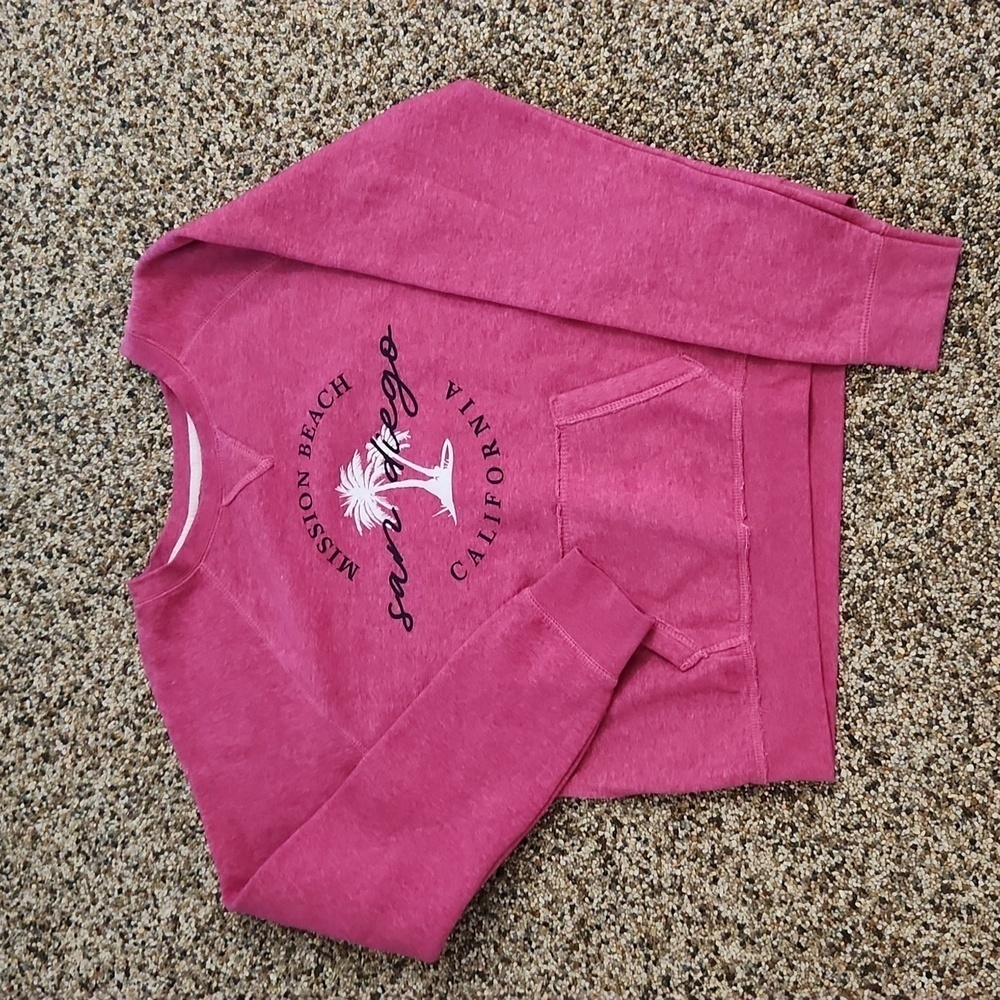 San Diego pink sweatshirt, size XL